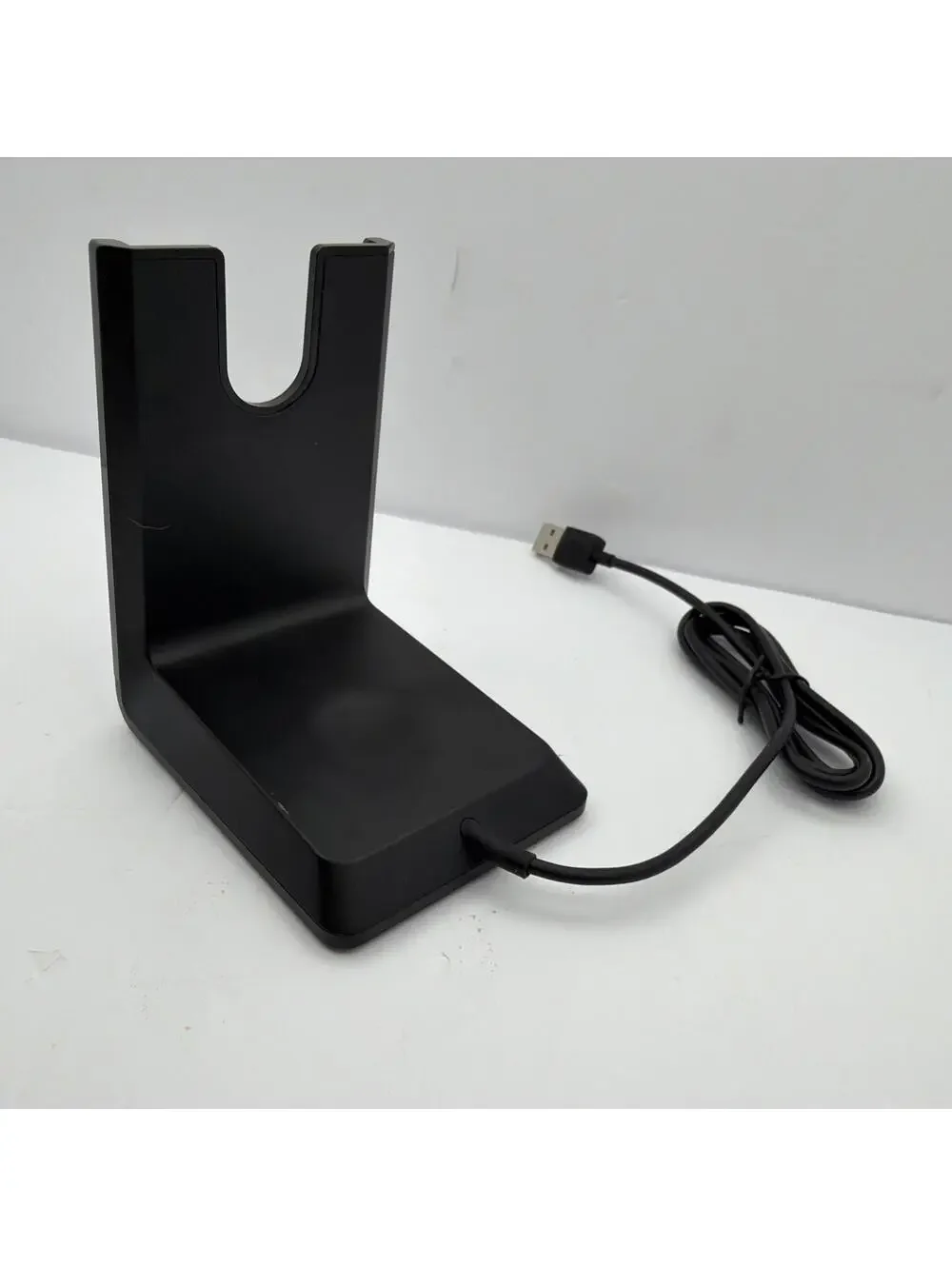 Plantronics 214183-101 Poly Voyager Charging BASE ONLY w/ Free Shipping